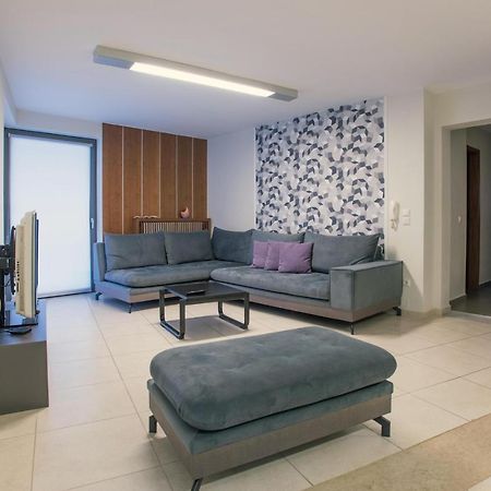 Spacious Fully Equipped 3Bd 2Bath Apt In The Heart Of City With Balconies Ac And Fast Wifi #1 Heraklion  Ngoại thất bức ảnh