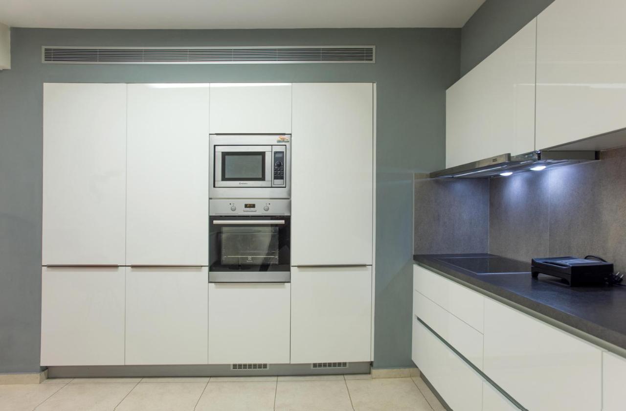 Spacious Fully Equipped 3Bd 2Bath Apt In The Heart Of City With Balconies Ac And Fast Wifi #1 Heraklion  Ngoại thất bức ảnh